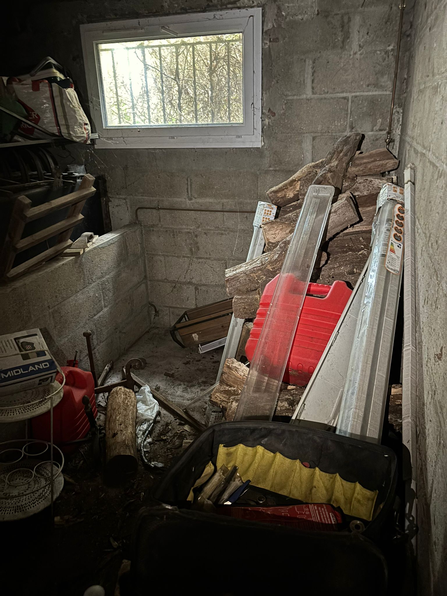 Les étapes essentielles du nettoyage après un accident de la route IMG 20250901 WA0069